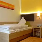 Hotel-gasthof Zur Sonne 2*