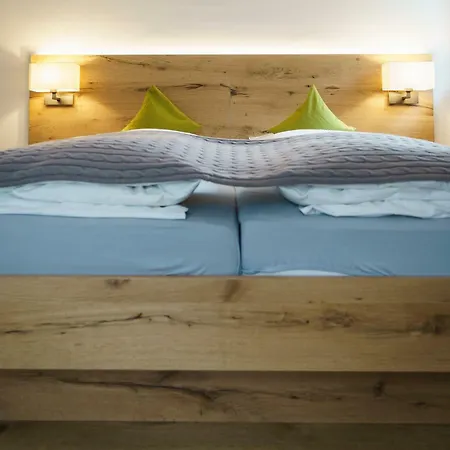 Hotel-gasthof Zur Sonne 2*