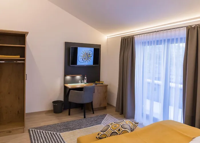 Hotel-gasthof Zur Sonne מלון 2*