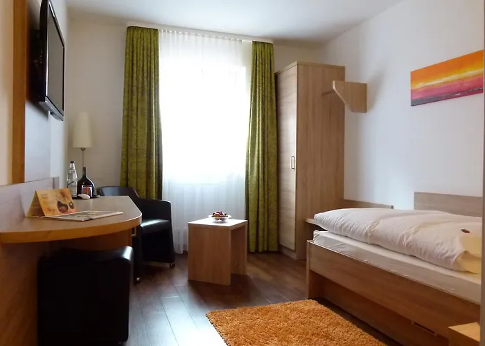 Hotel Hotel-gasthof Zur Sonne 2*