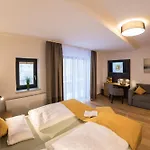 Hotel-gasthof Zur Sonne 2* Pappenheim