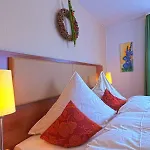 Hotel Hotel-gasthof Zur Sonne 2*