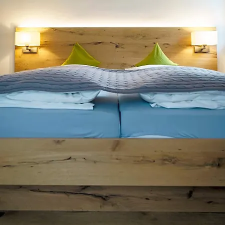 Hotel Hotel-gasthof Zur Sonne