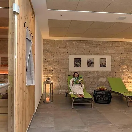 Hotel Hotel-gasthof Zur Sonne 2*