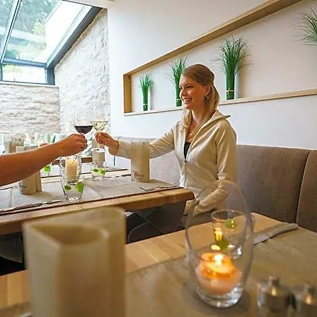 Hotel-gasthof Zur Sonne 2* Pappenheim