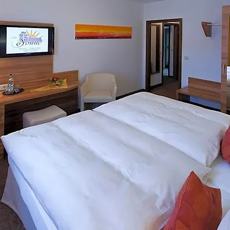 Hotel Hotel-gasthof Zur Sonne 2*