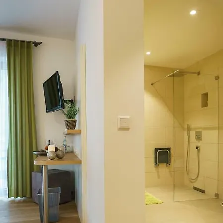 Hotel-gasthof Zur Sonne Hotel 2*